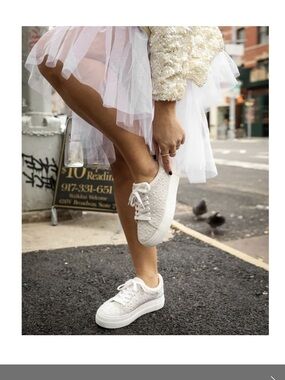 Betsy Johnson Ivory Pearl Embellished Platform Sneaker Bridal Prom Size 6.5